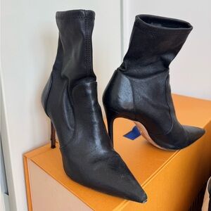 STUART WEITZMAN POWER BOOTS 100